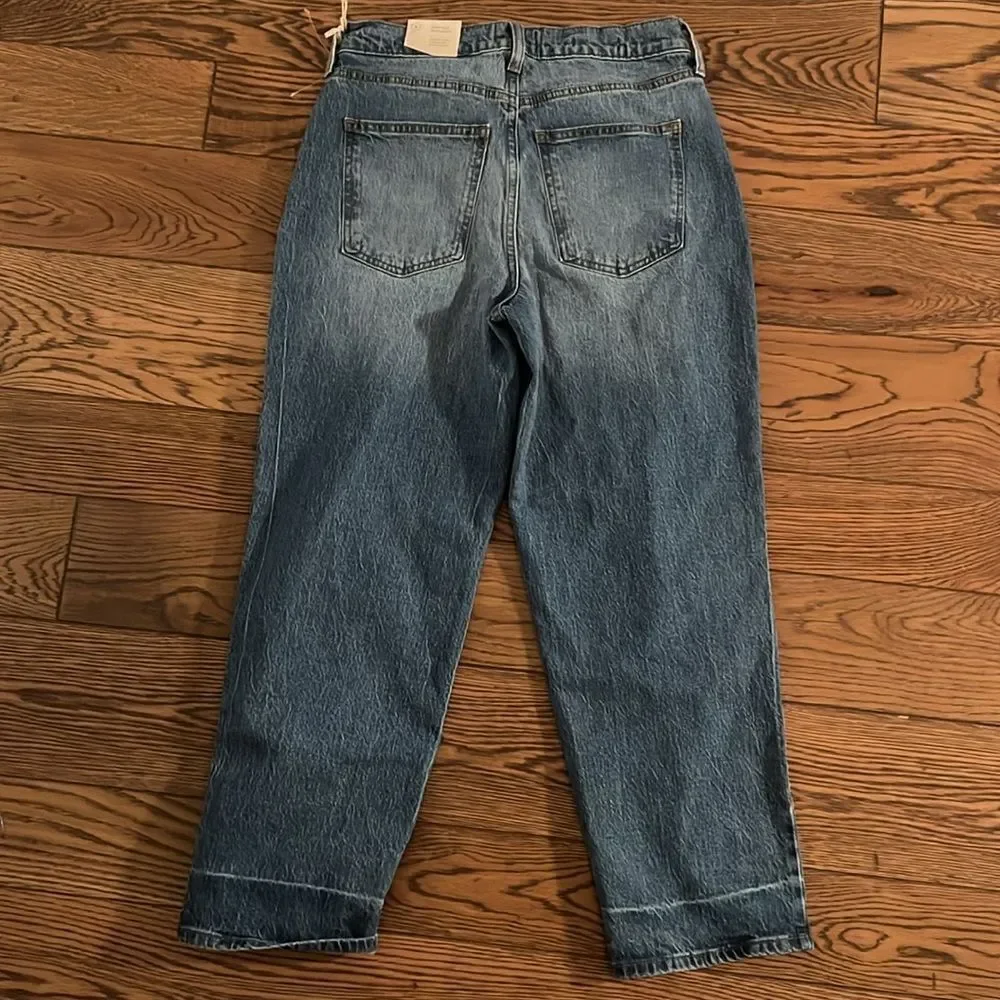 Universal‎ Thread 4/R Medium Wash High-Rise Vintage Stretch Straight Jeans C18